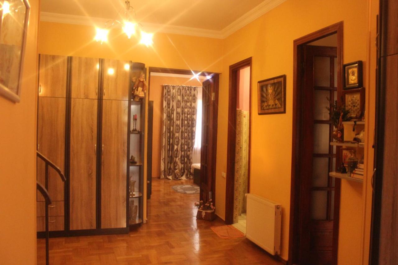 Panorama Of Tbilisi Hotel Kültér fotó